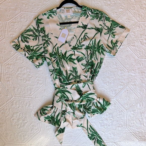 NWT Emily McCarthy Day Robe‎ Top, Rose Jungle Print, Size Medium, pink & green - Picture 1 of 8